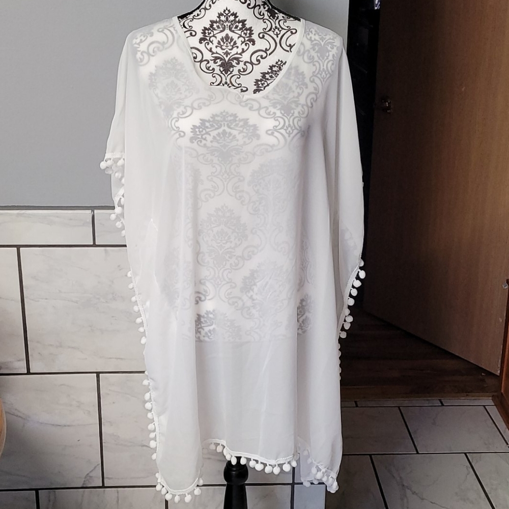 Womens Beach swim cover up NWT